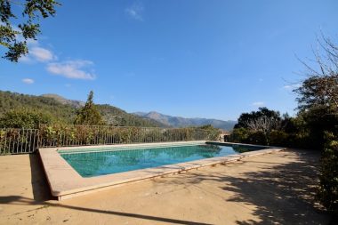 Incredible old farm in Tramuntana close to Palma on a large plot of land. Main house, guest casita, several outbuildings, pool.