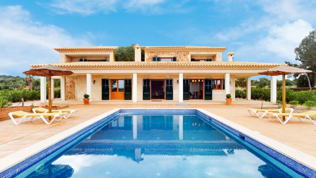 Spectacular new villa with tourist license in Central Mallorca