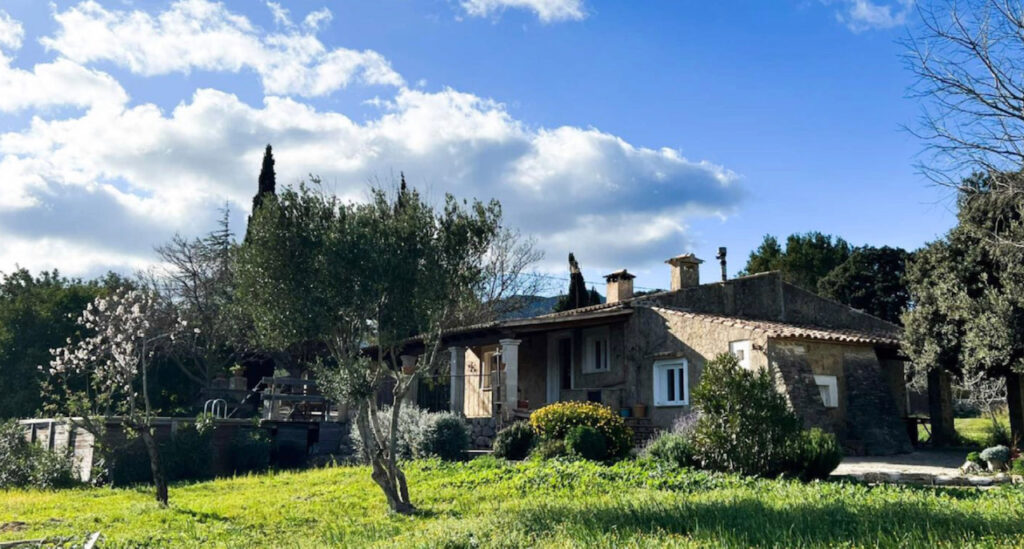 Traditional stone finca in Tramuntana with rental license